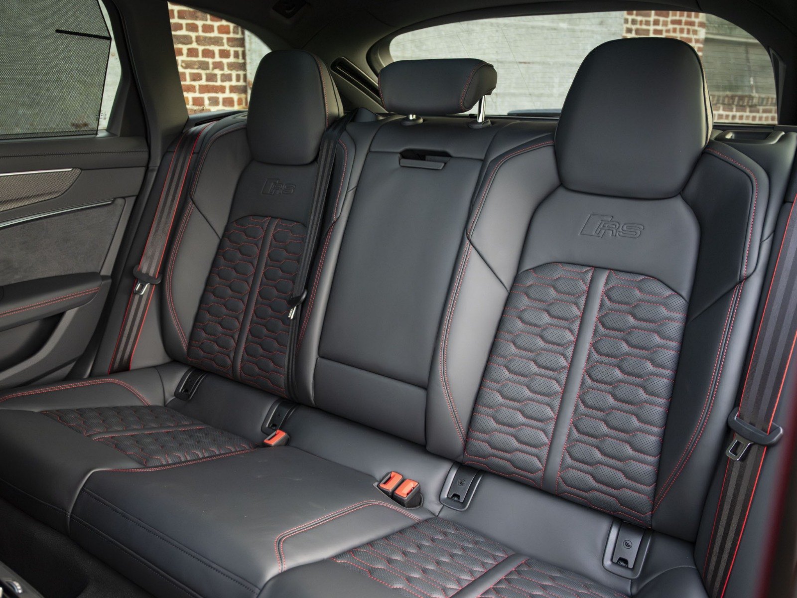 Audi RS6 Avant Performance 14