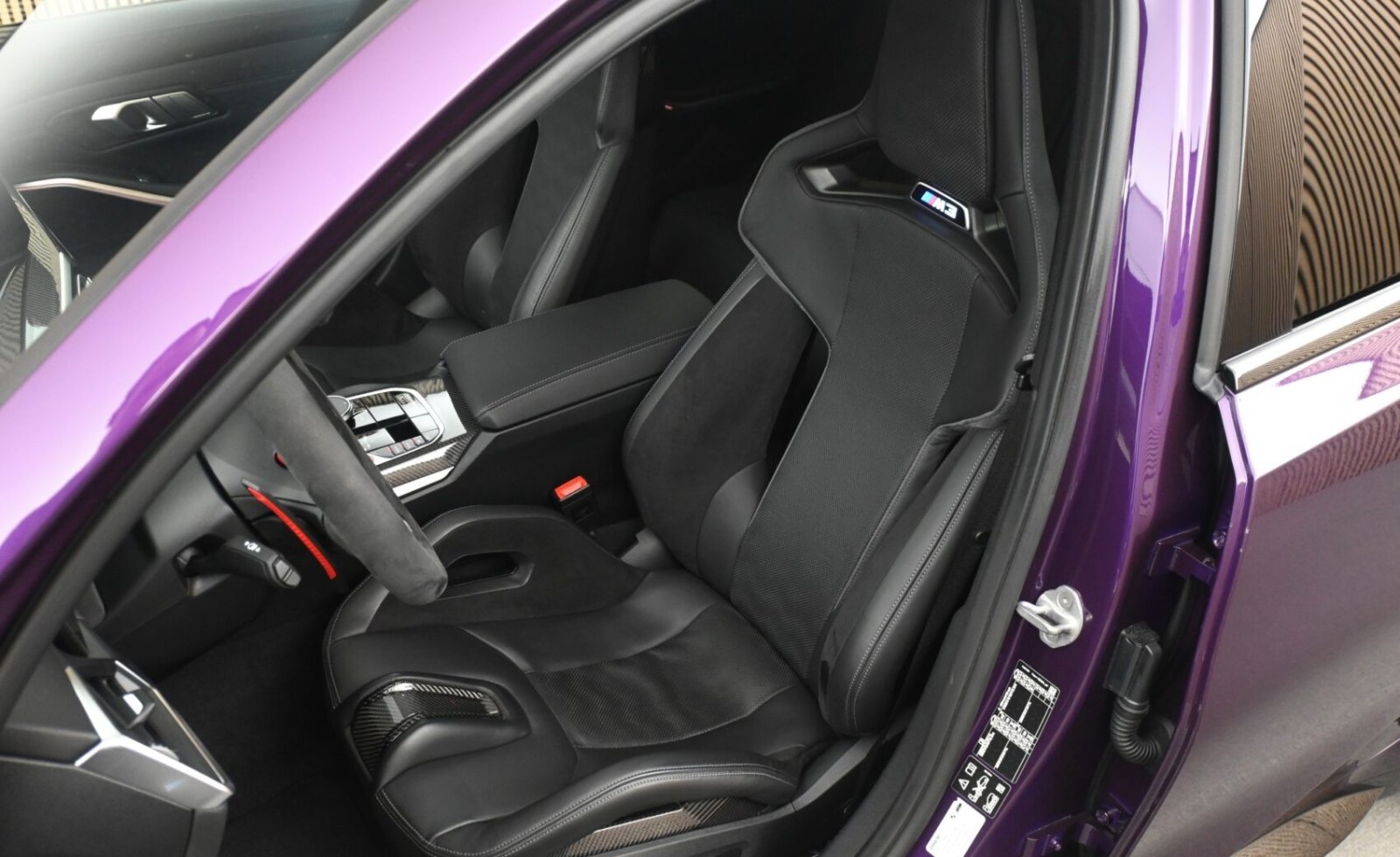 BMW M3 COMPETITION 12