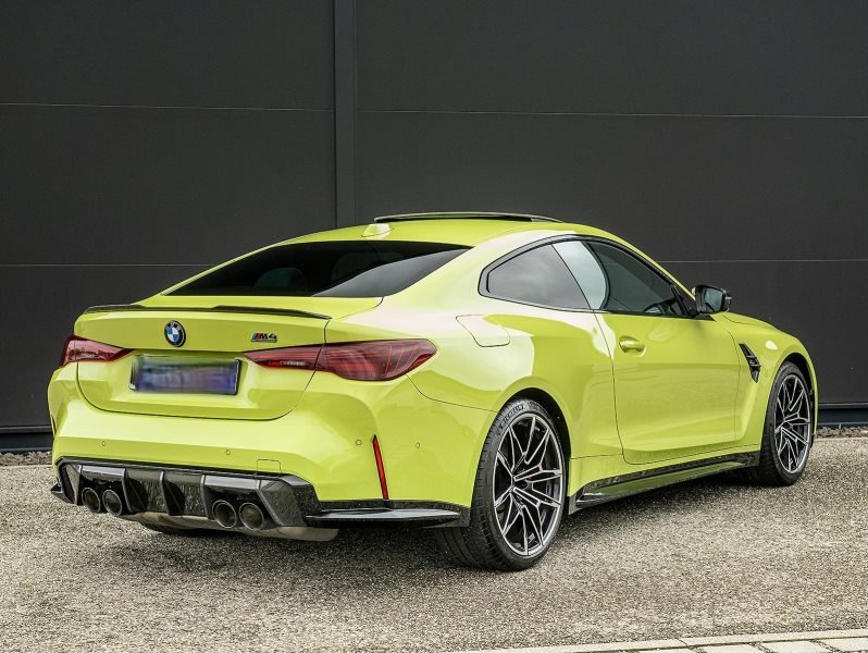 BMW M4 Competition 3