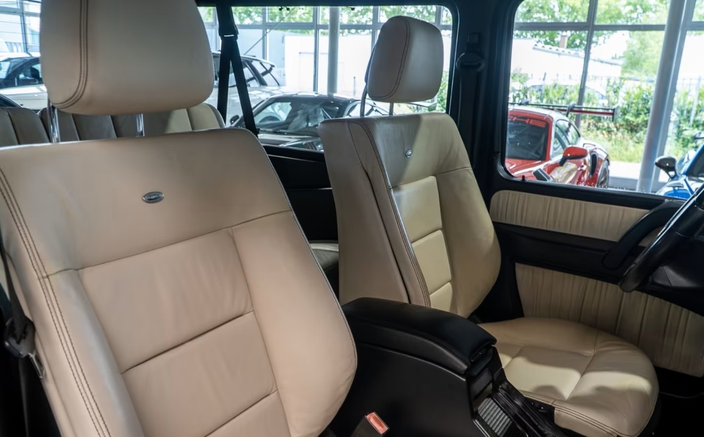 Mercedes-Benz G 500 7