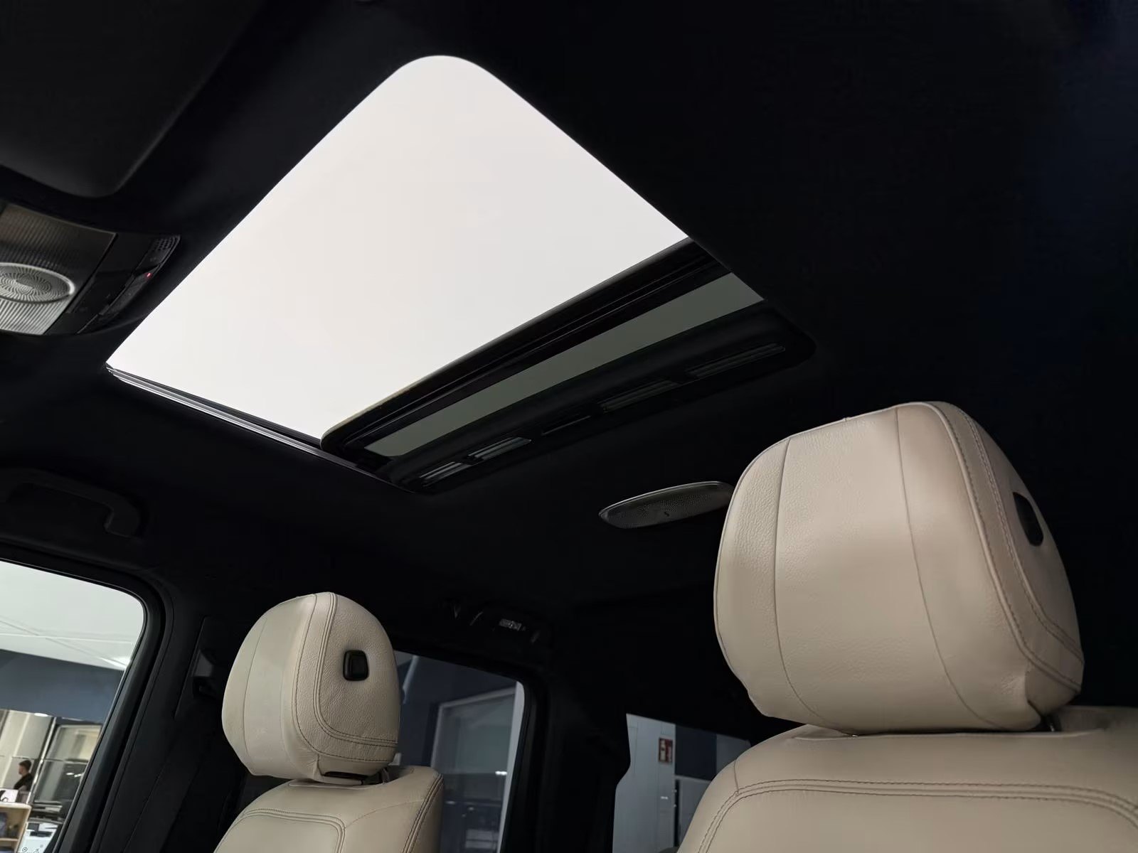 Mercedes-Benz G 580 EQ 7