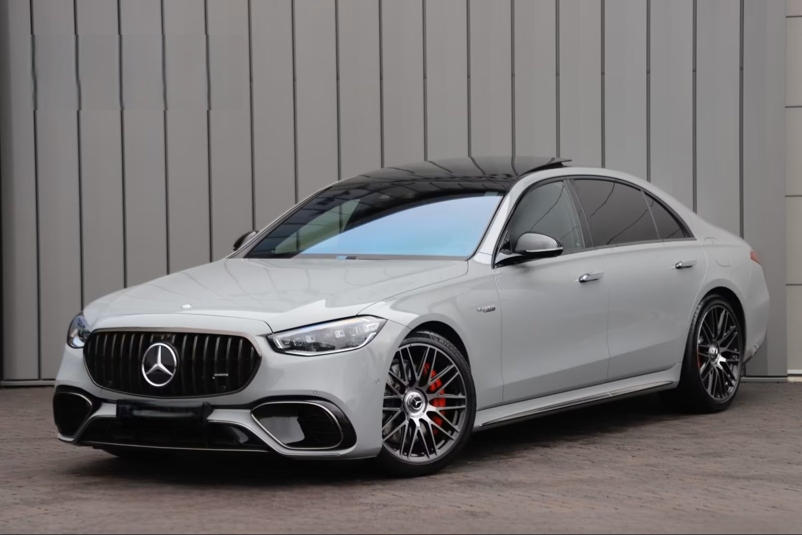 Mercedes-Benz S 63 AMG 2