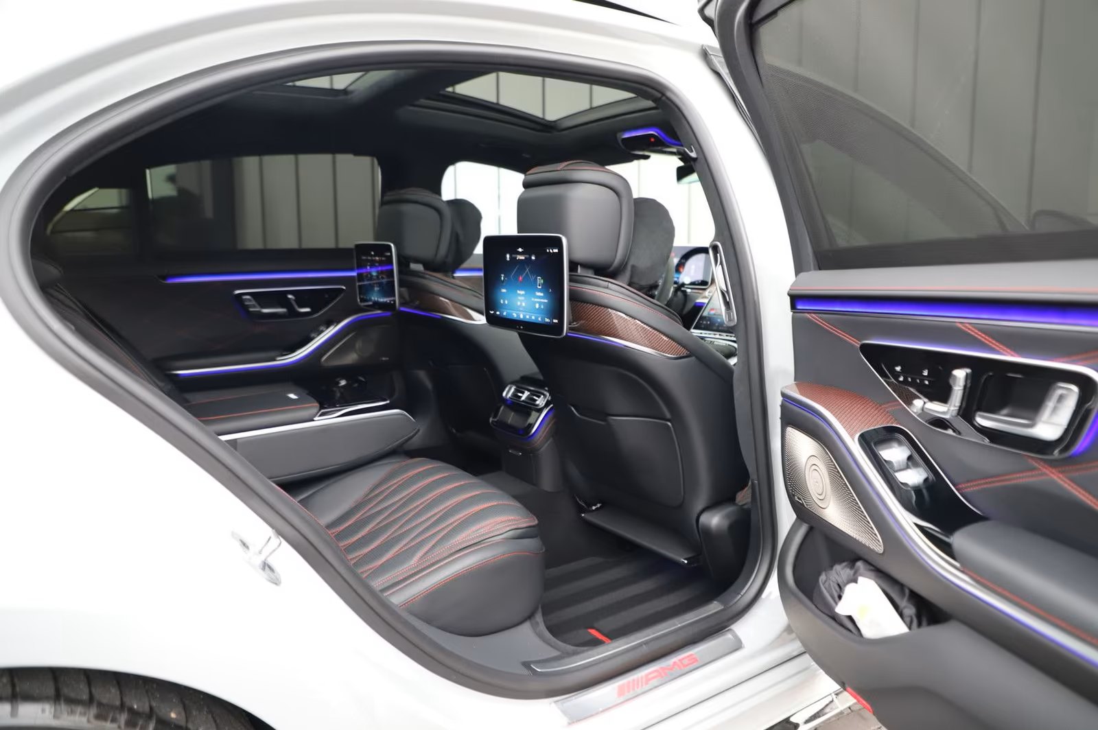 Mercedes-Benz S 63 AMG 9