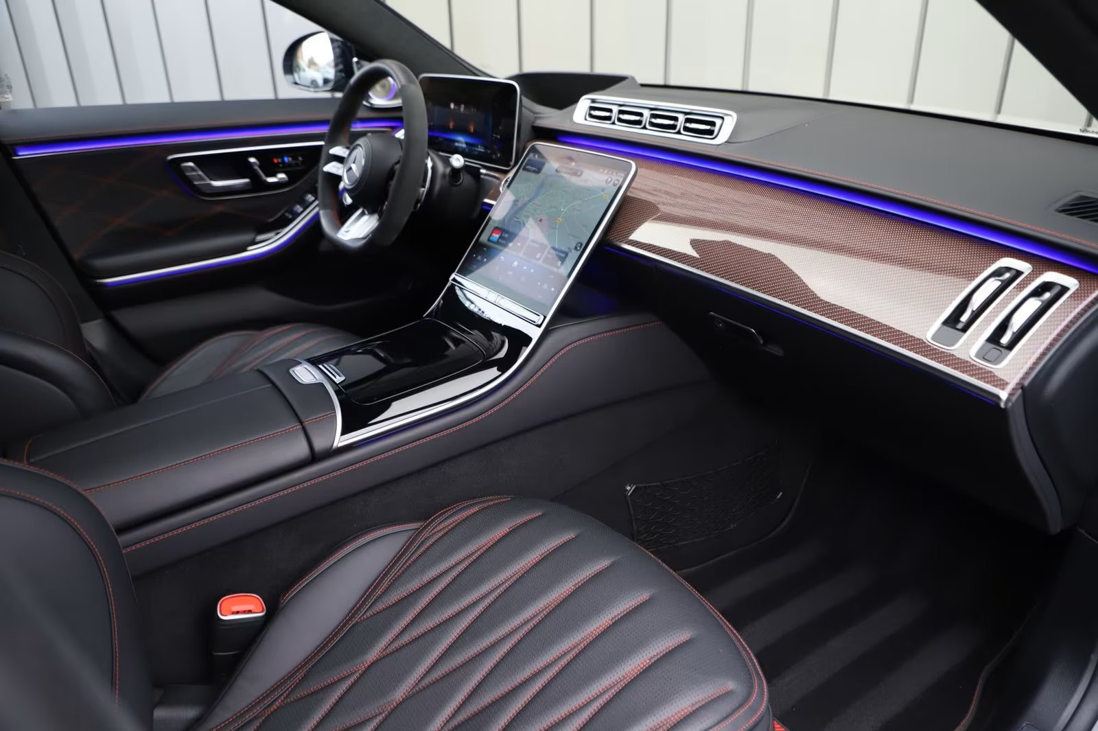 Mercedes-Benz S 63 AMG 11