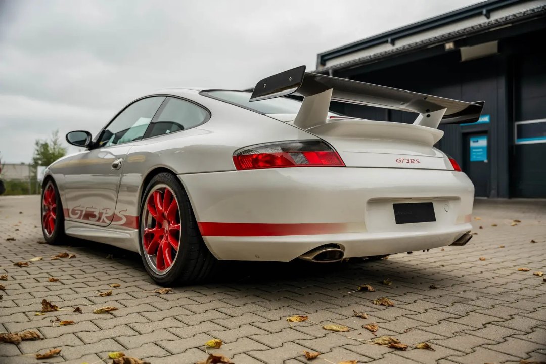 Porsche 911 996 GT3 RS 4