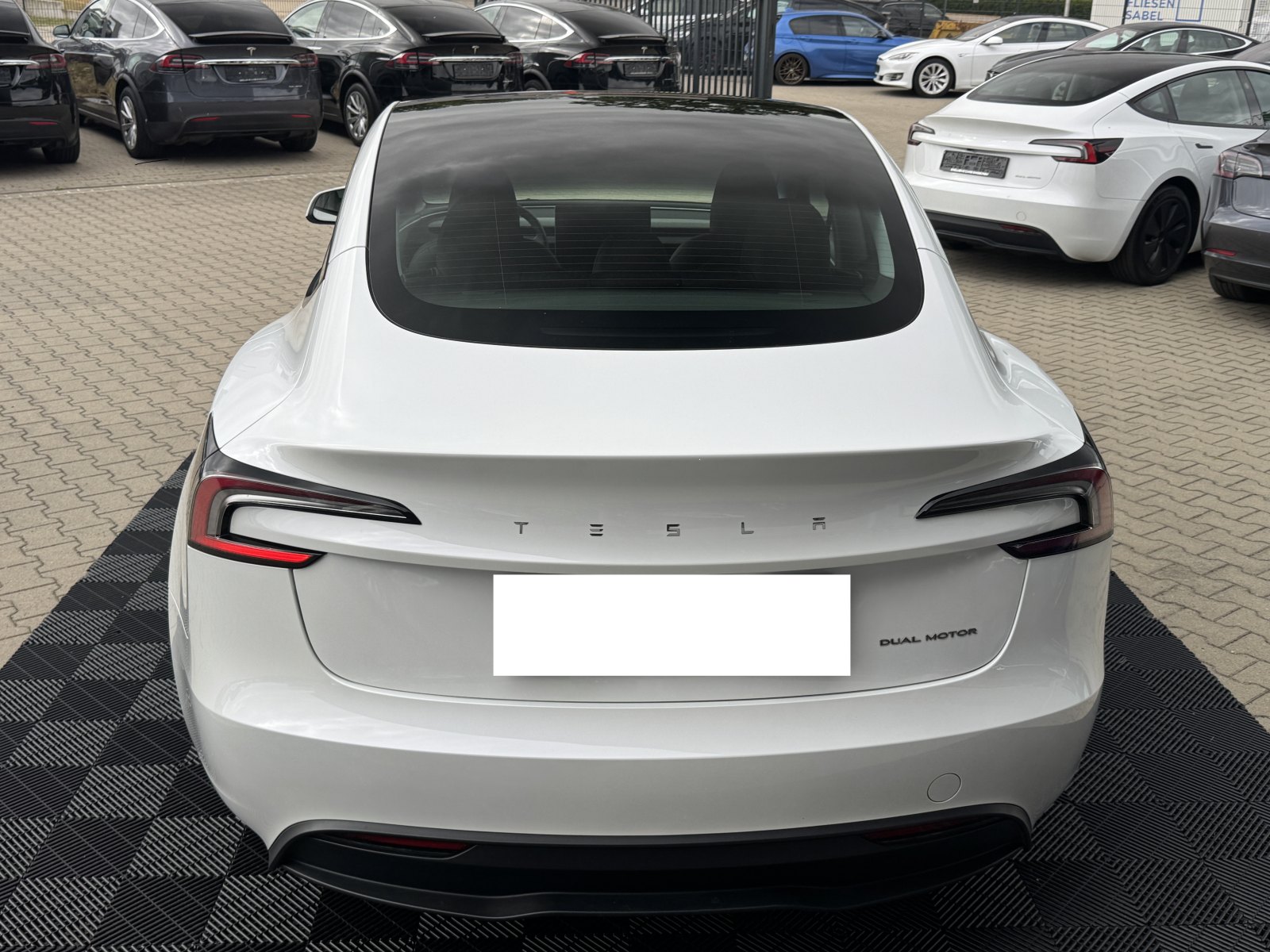 Tesla Model 3 5